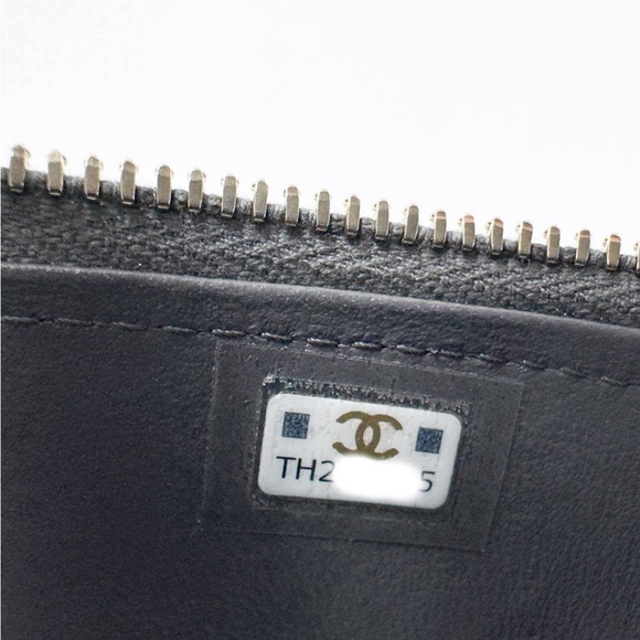 Chanel Mini Vanity Bag - Picture 12 of 12